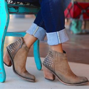 ISO, In Search Of, Liberty Black Distressed Tan Studded Ankle Boots Size 7.5!!